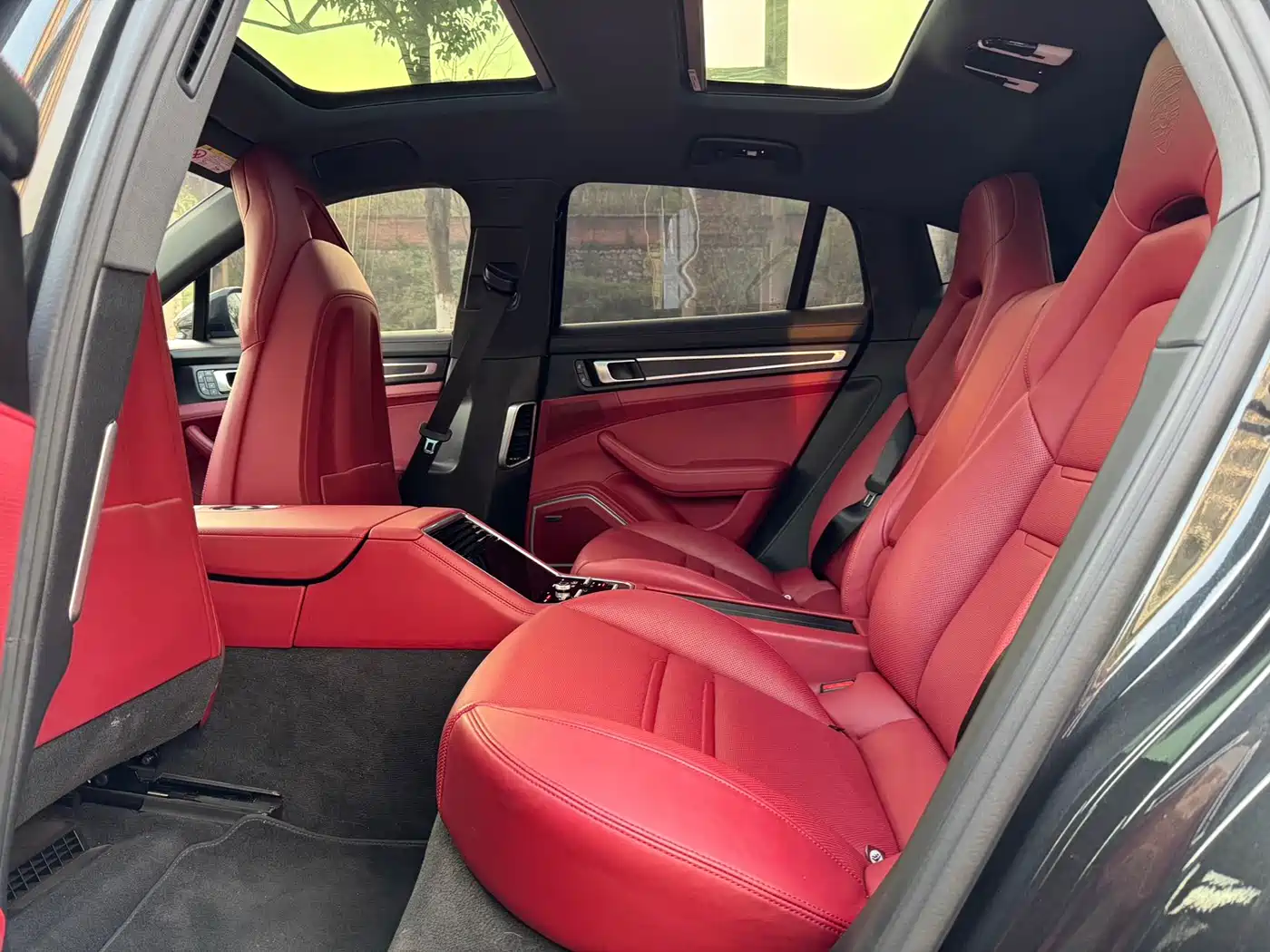 Porsche Panamera New Energy 2023 Facelift Panamera 4 E-Hybrid Platinum Edition 2.9T фото 15