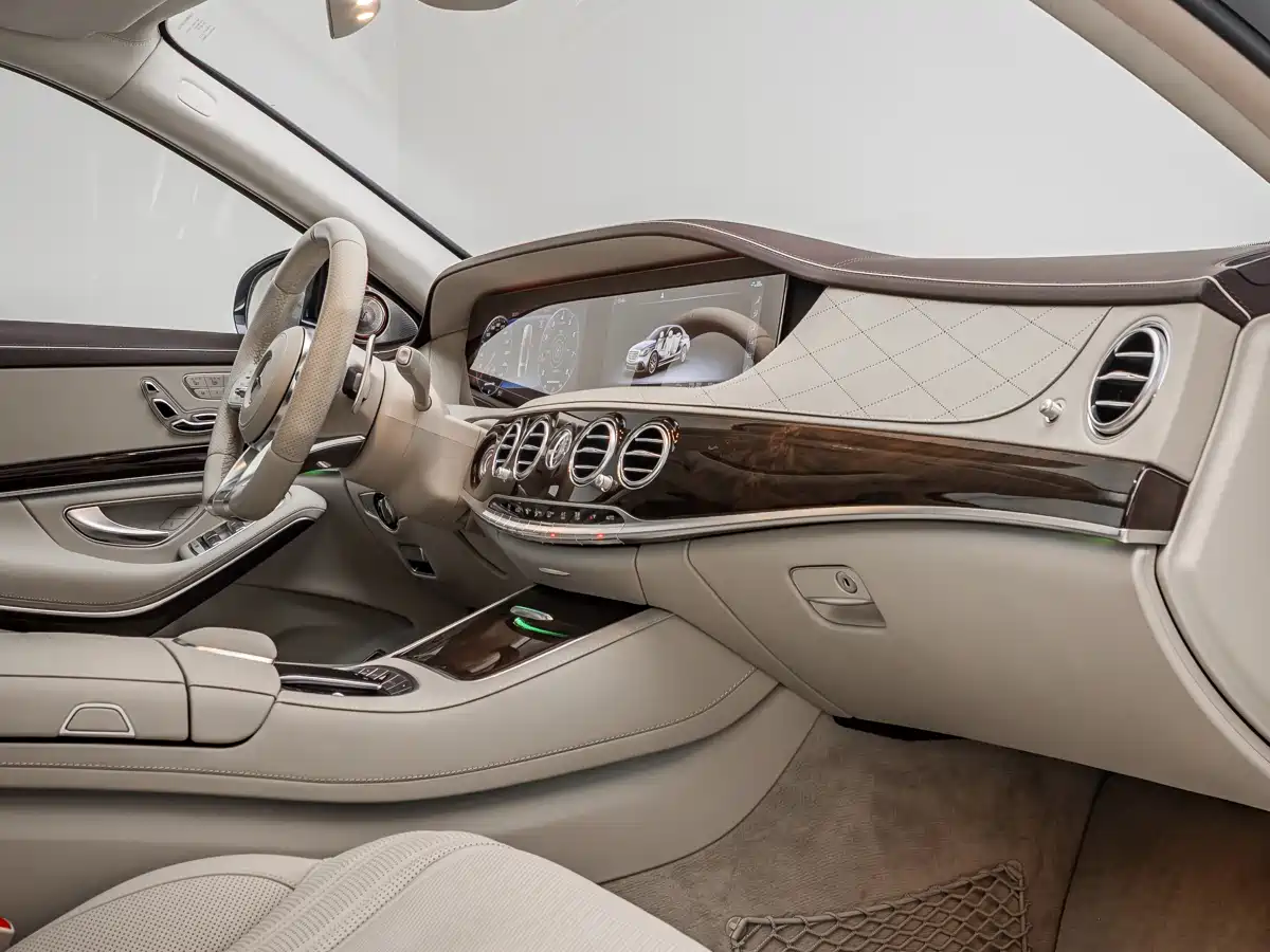 MERCEDES-BENZ S CLASS AMG