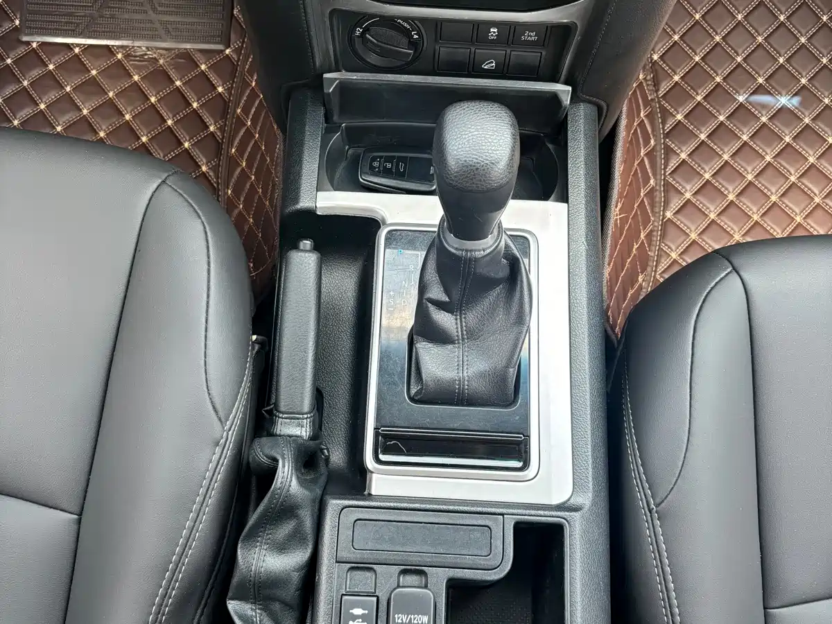 Toyota Prado 2018 3.5L Auto SX фото 4