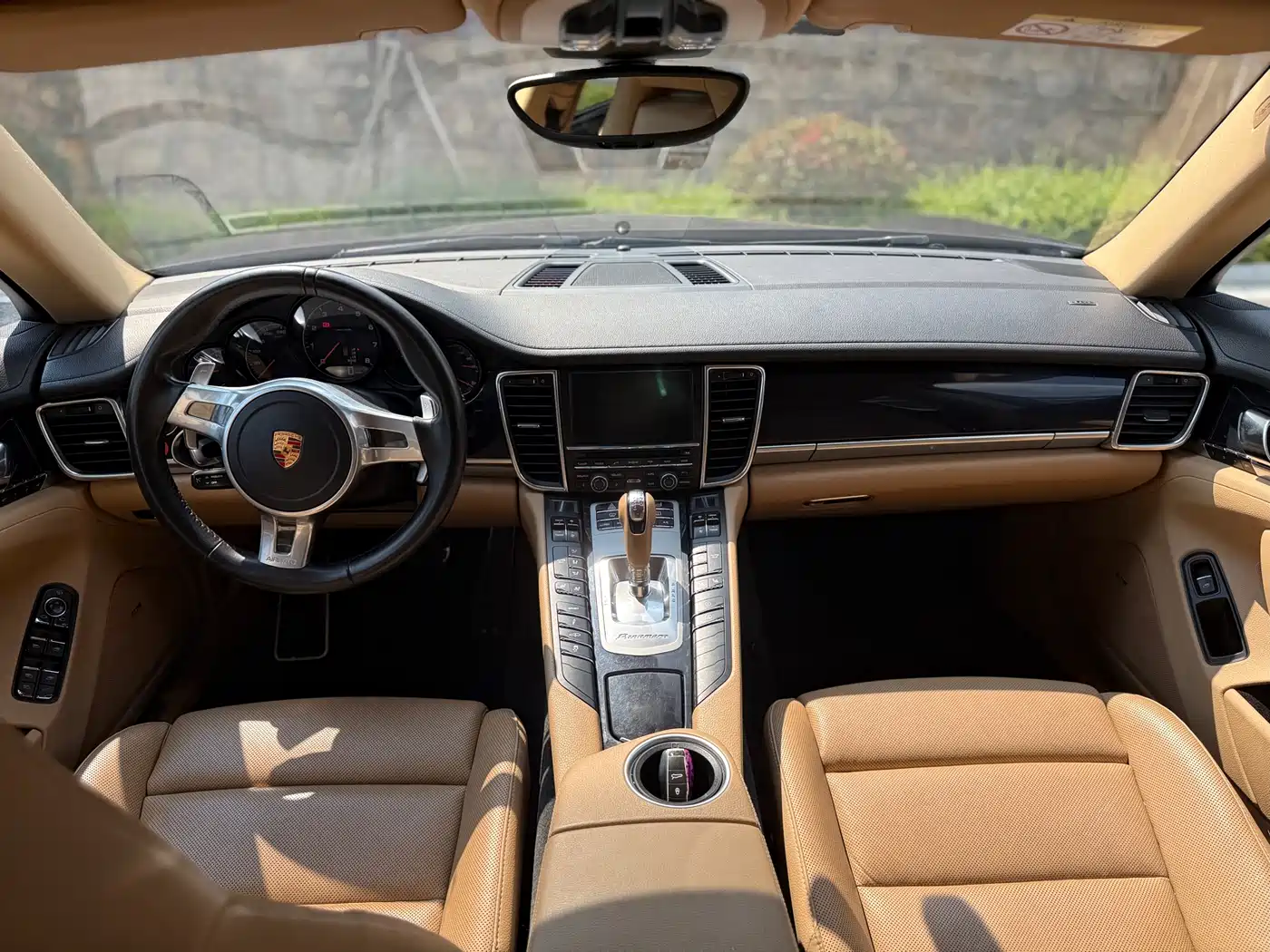 Porsche Panamera 2016 Panamera Edition 3.0T фото 4