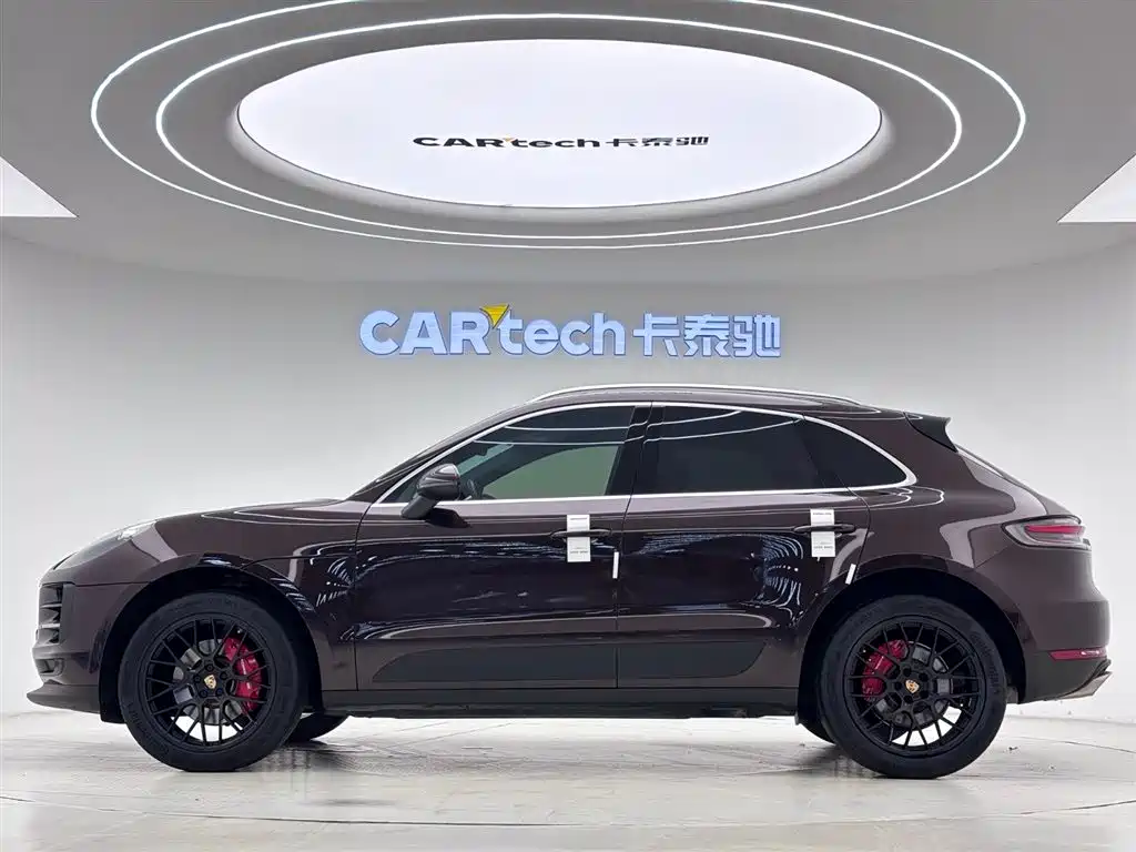Porsche Macan 2021 Macan 2.0T фото 27