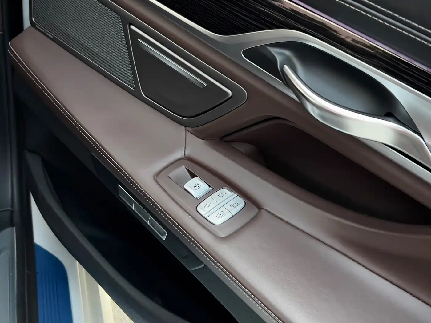 BMW 7 Series 2018 740Li Leading Type M Sport Package фото 27