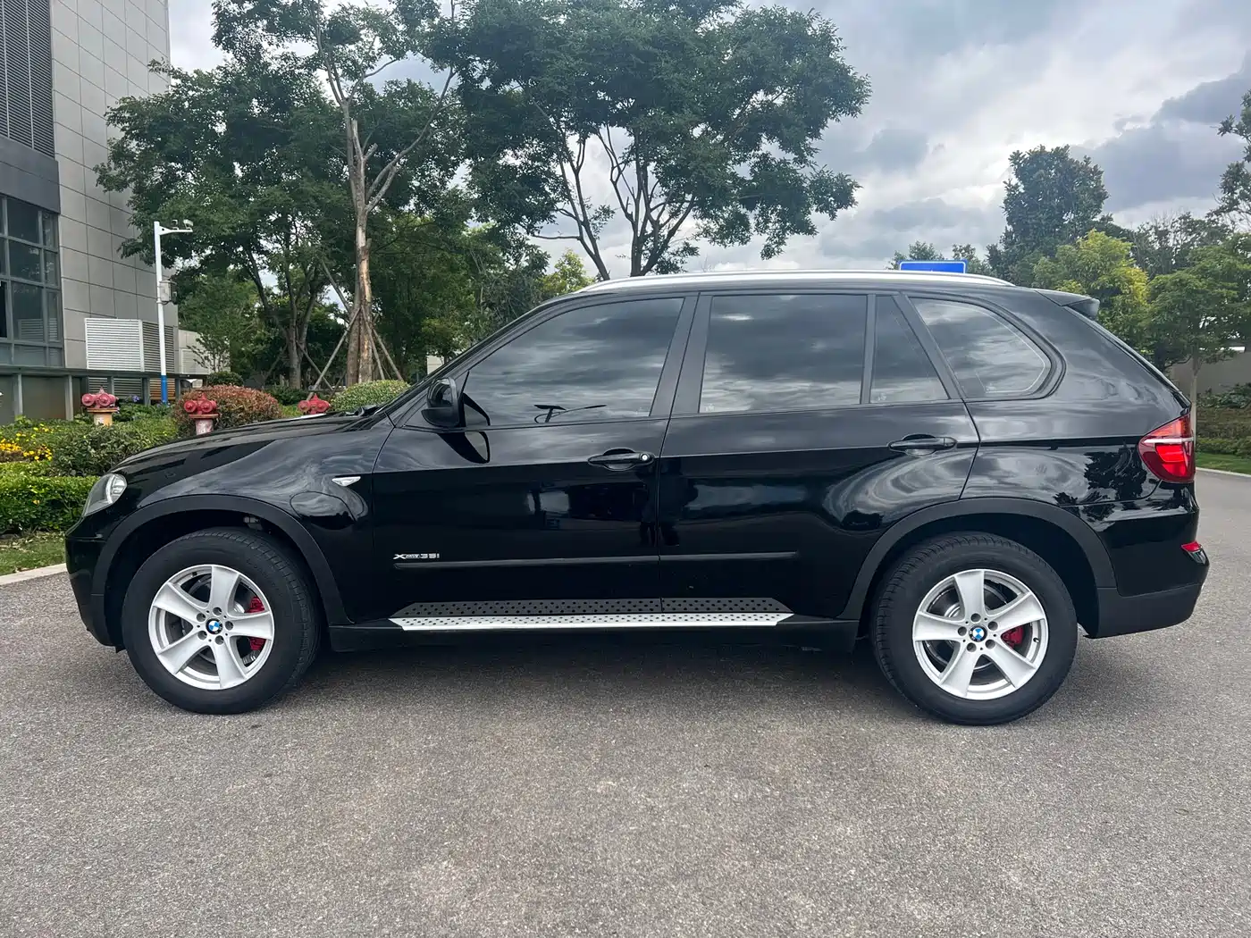 BMW X5 (Import) 2013 xDrive35i Leading фото 9