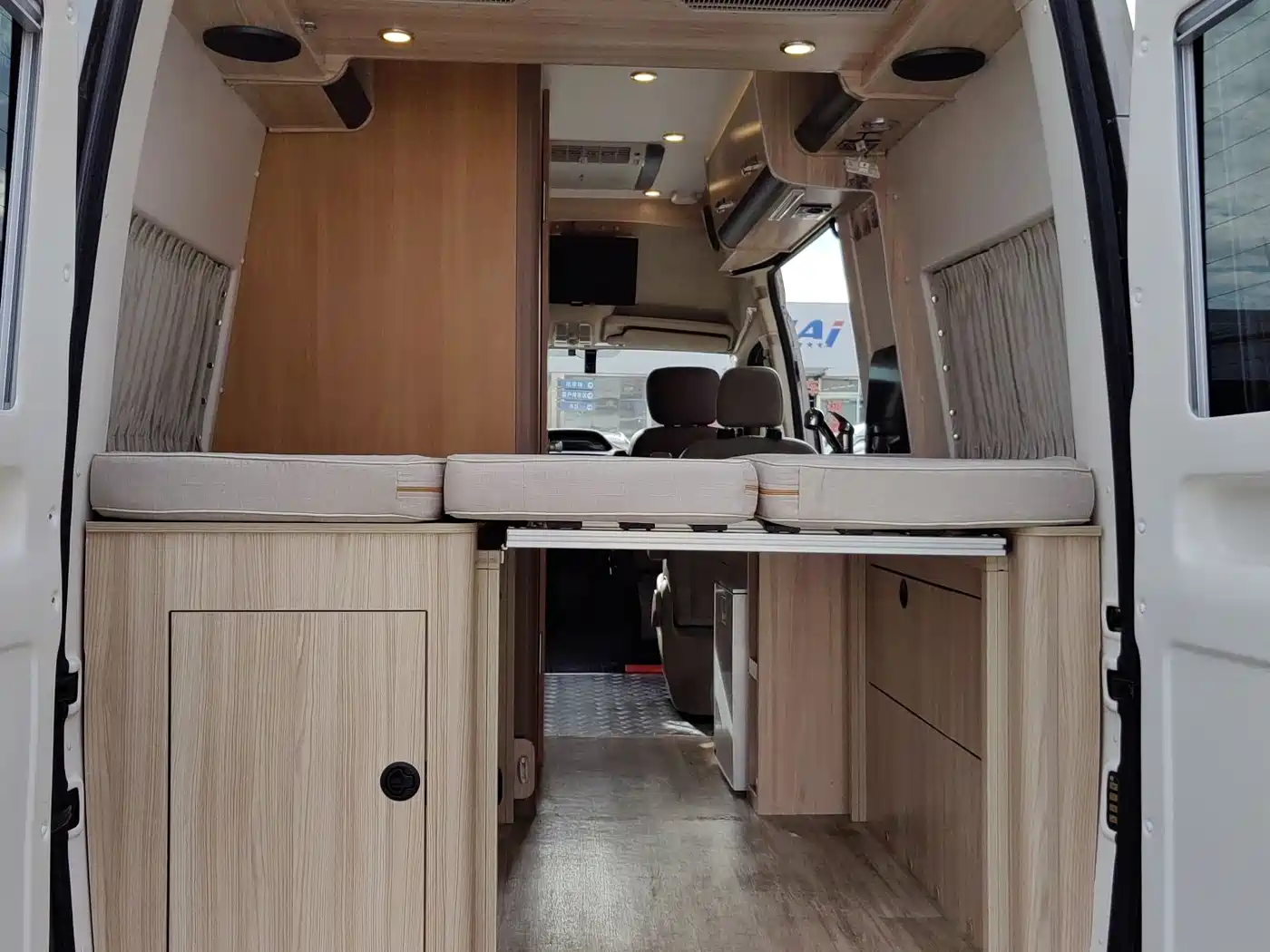 SAIC Maxus V80 RV 2019 RV80 Type B Motorhome Long Wheelbase фото 15