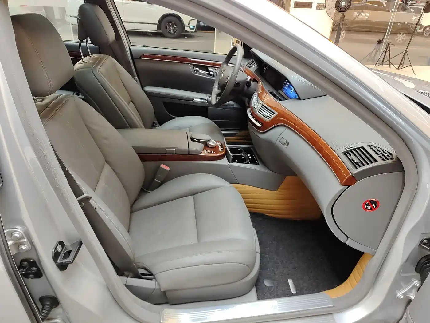 Mercedes-Benz S-Class 2008 S 300 L Business фото 18