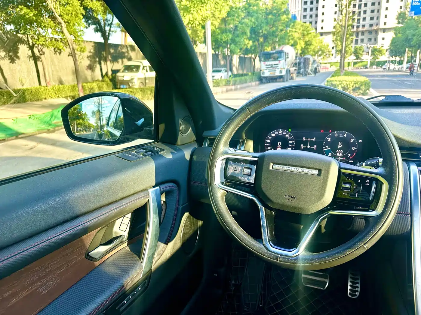 Land Rover Discovery Sport 2021 249PS R-Dynamic SE Performance Technology Edition 7-seater фото 13