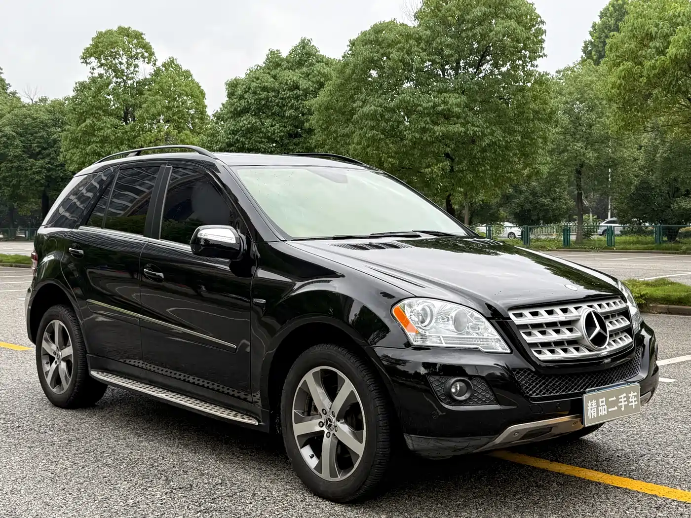 Mercedes-Benz M-Class 2010 ML 350 4MATIC Luxury фото 3