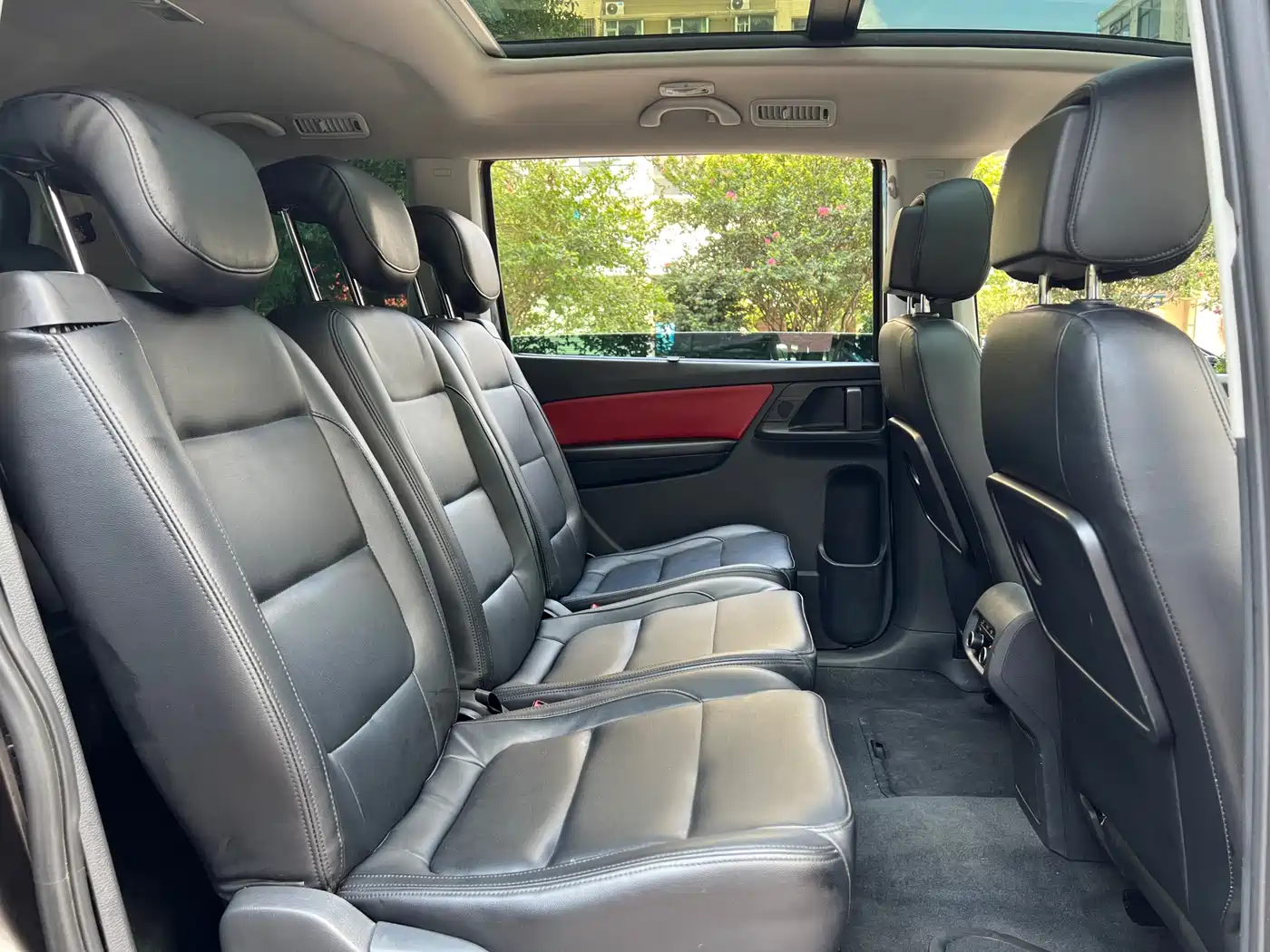 Volkswagen Sharan 2013 1.8TSI Standard Euro IV фото 17