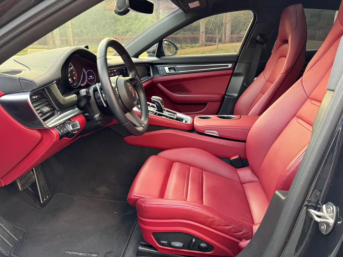 Porsche Panamera New Energy 2023 Facelift Panamera 4 E-Hybrid Platinum Edition 2.9T фото 13