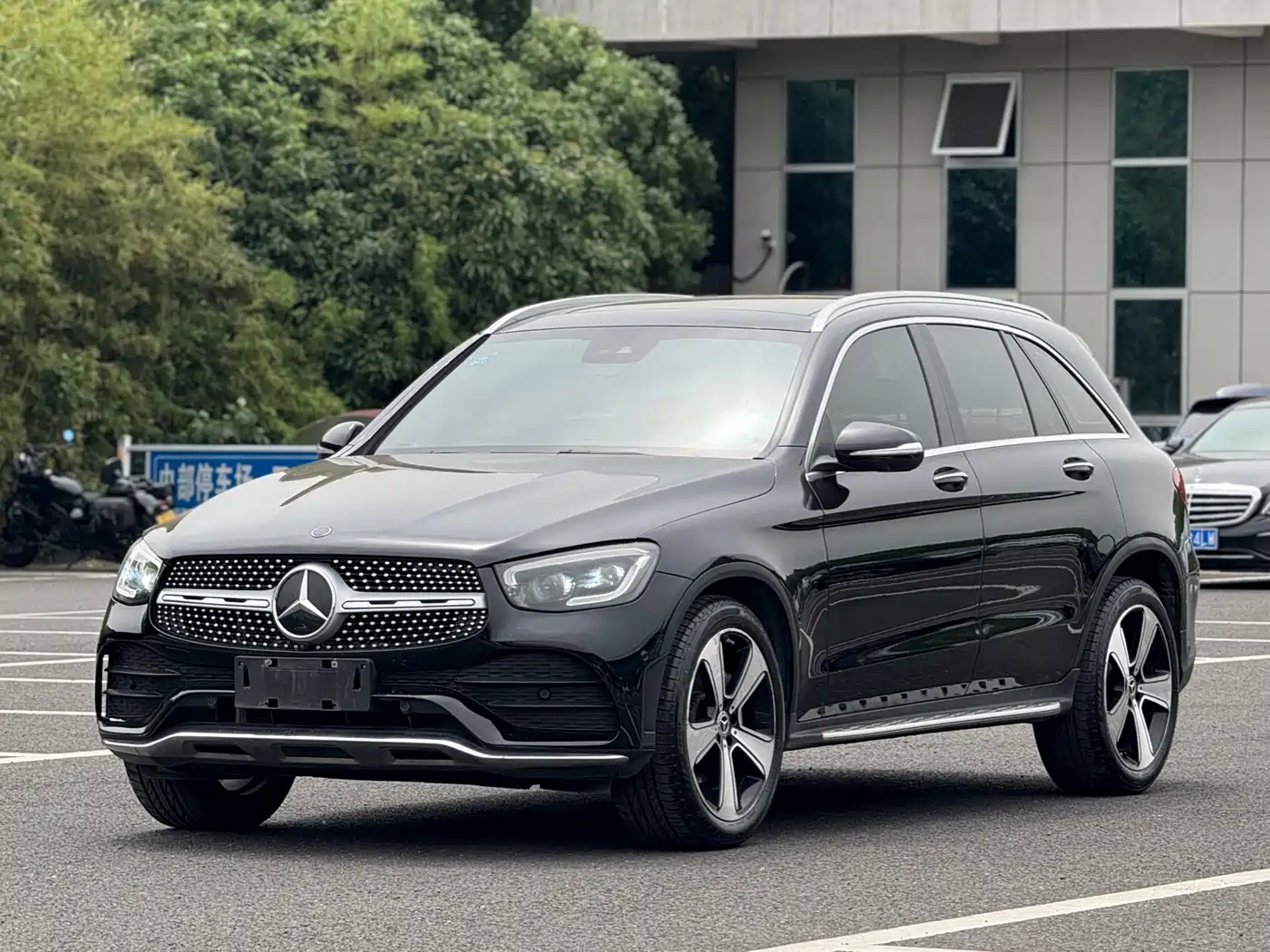 Mercedes-Benz GLC 2020 GLC 300 L 4MATIC Luxury