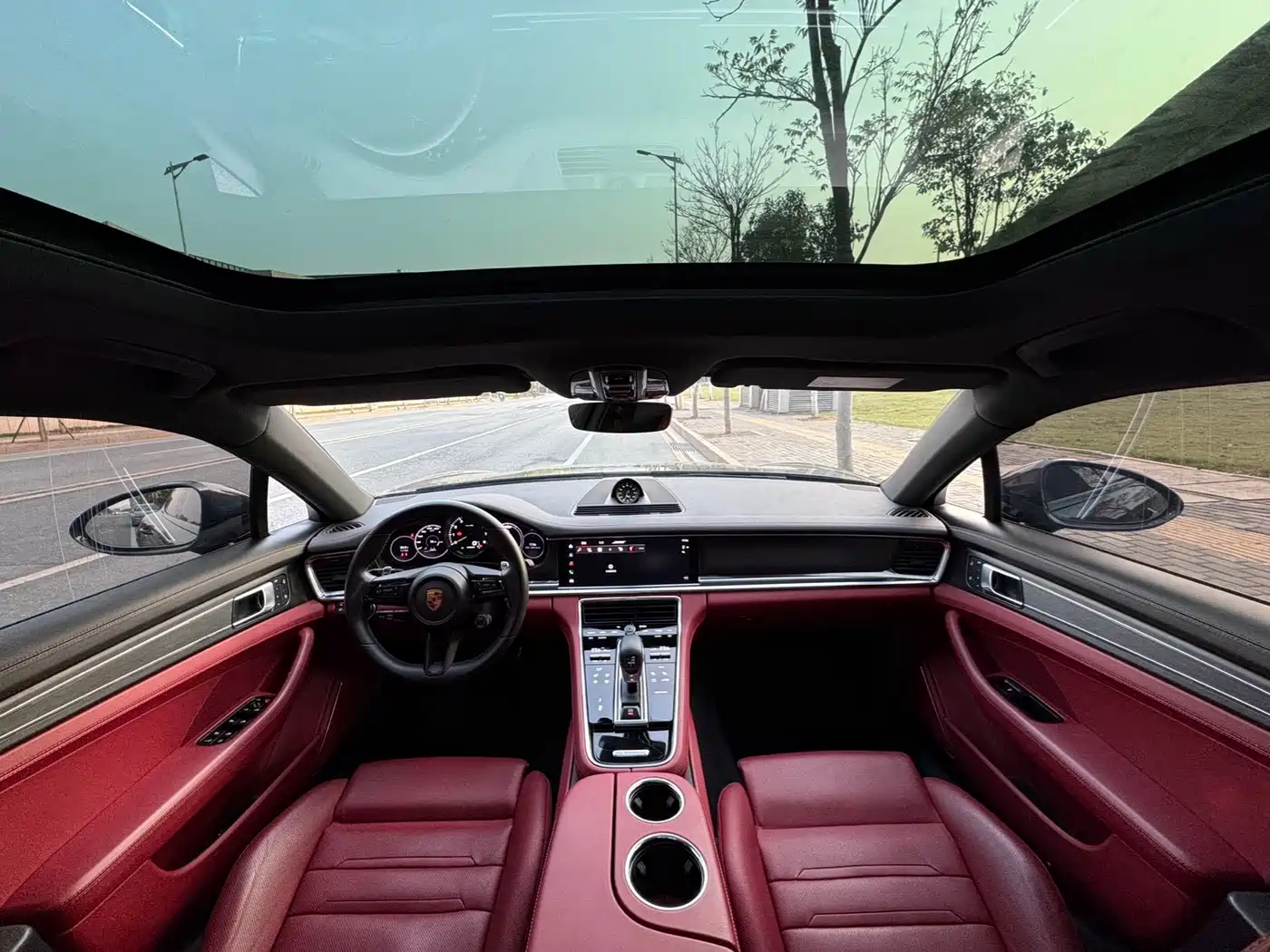 Porsche Panamera New Energy 2023 Facelift Panamera 4 E-Hybrid Platinum Edition 2.9T фото 12