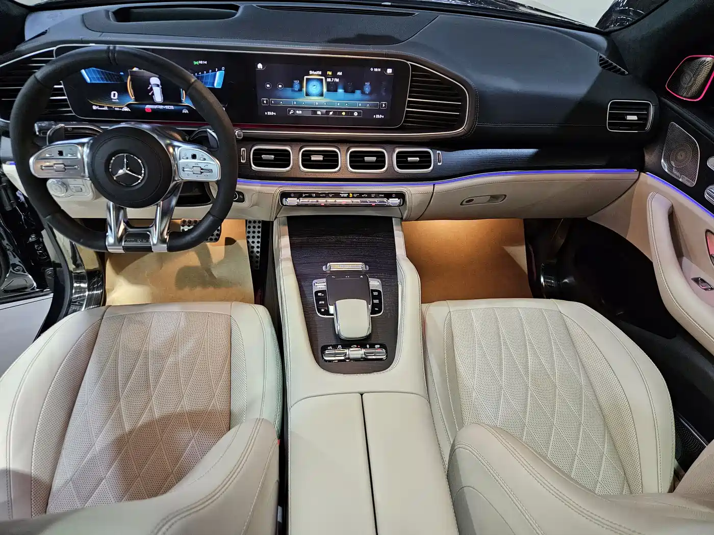 Mercedes-Benz GLS AMG 2024 AMG GLS 63 4MATIC+ фото 16