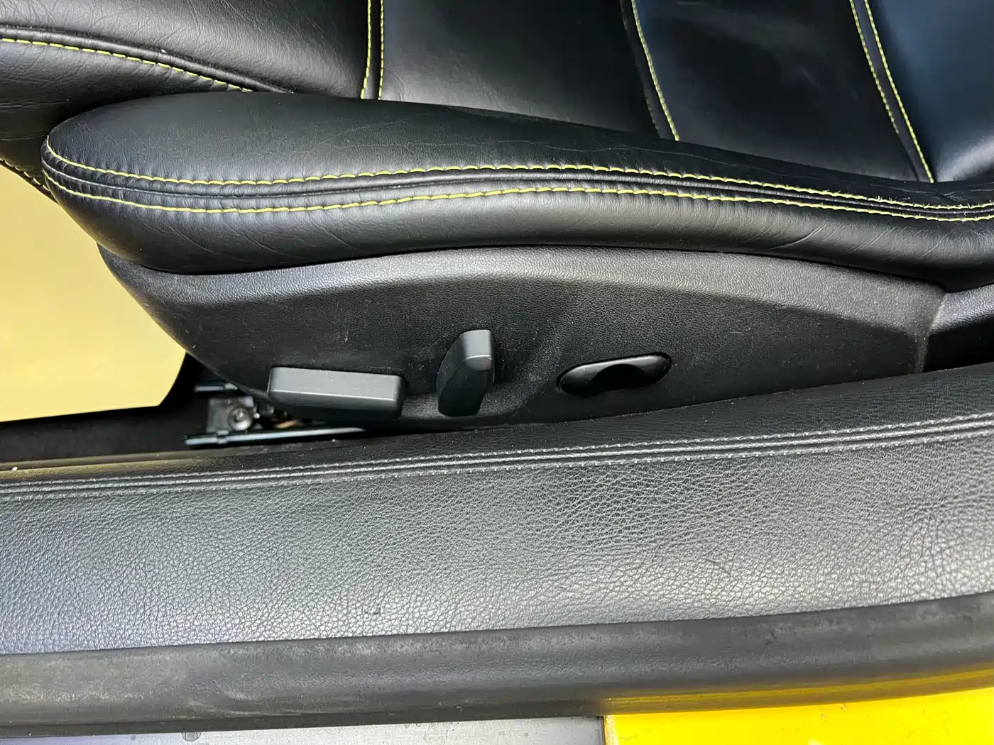 Lamborghini Gallardo 2011 Lamborghini Gallardo LP 560-4 Bicolore фото 7