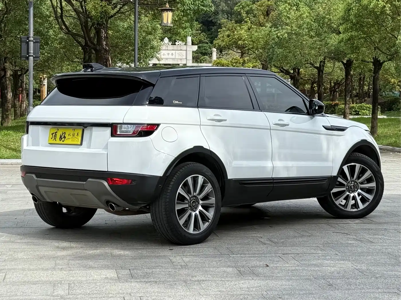 Land Rover Range Rover Evoque 2018 240PS SE Smart Edition фото 7