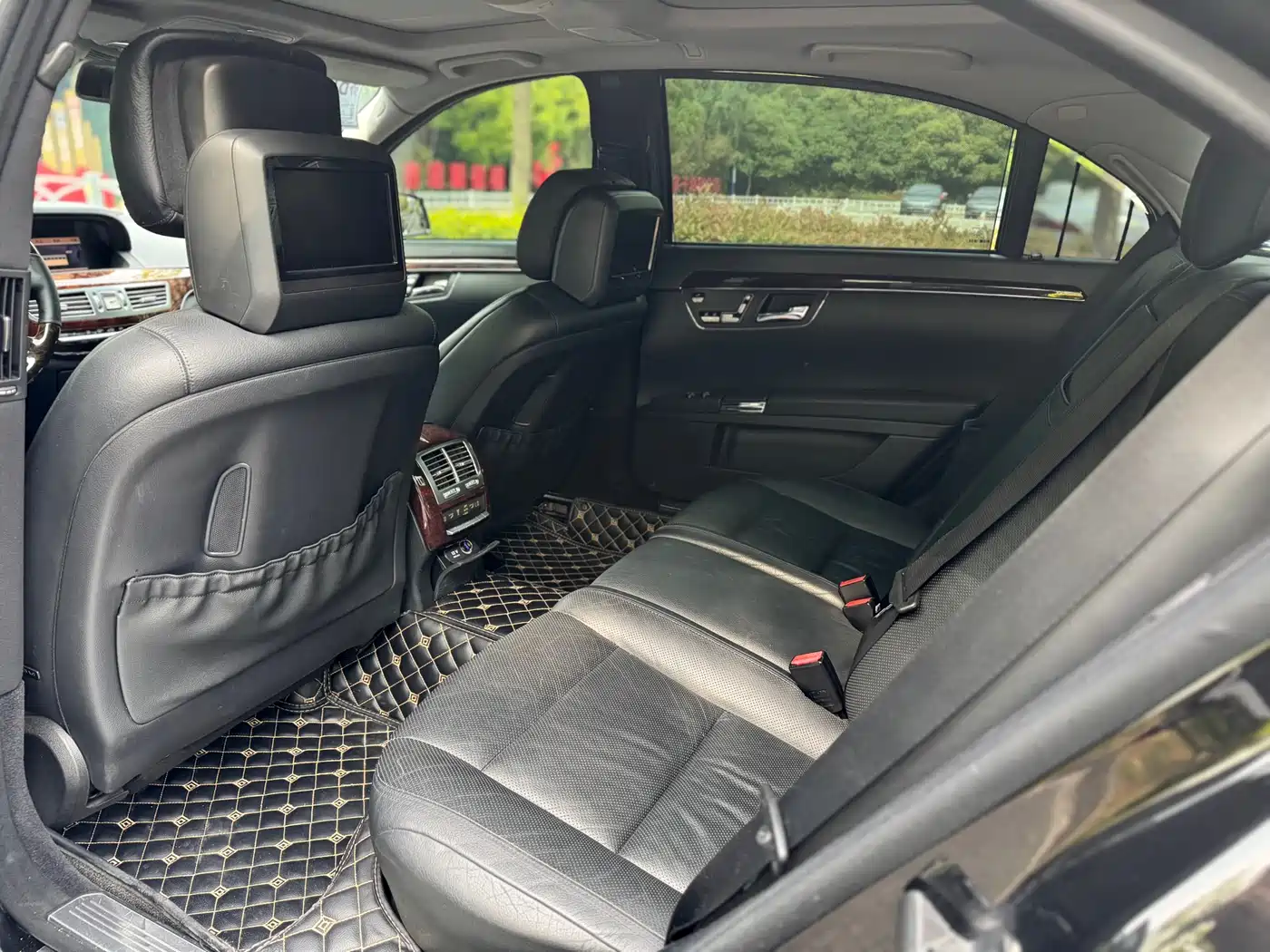 Mercedes-Benz S-Class 2010 S 350 L Luxury фото 8