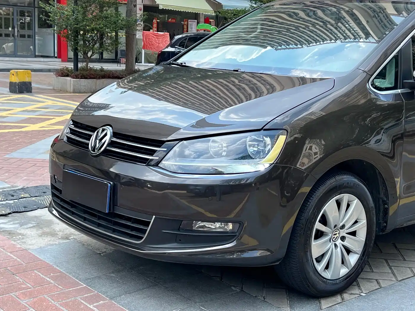 Volkswagen Sharan 2013 1.8TSI Standard Euro IV фото 4