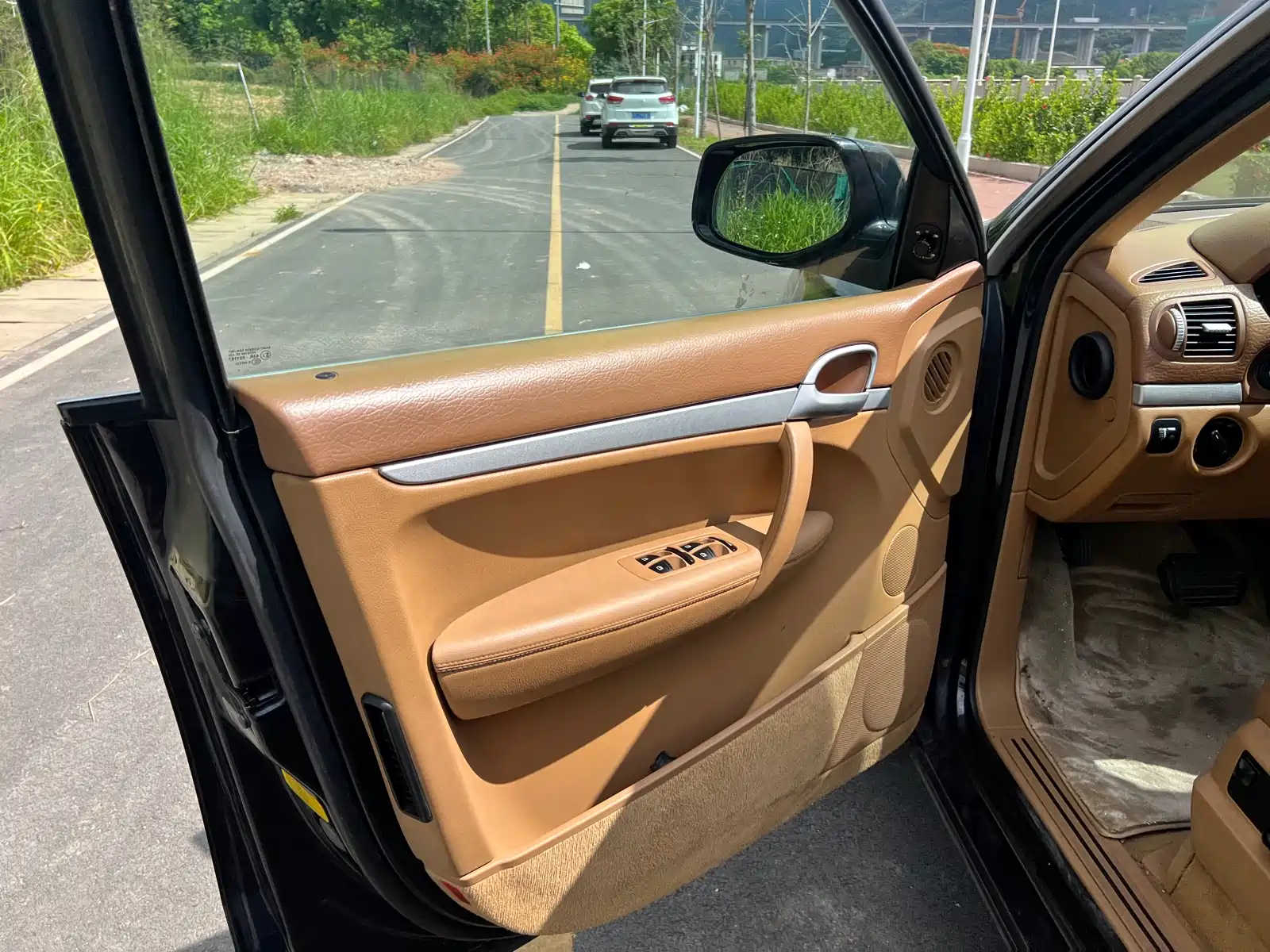 Photo 23 - Porsche Cayenne
