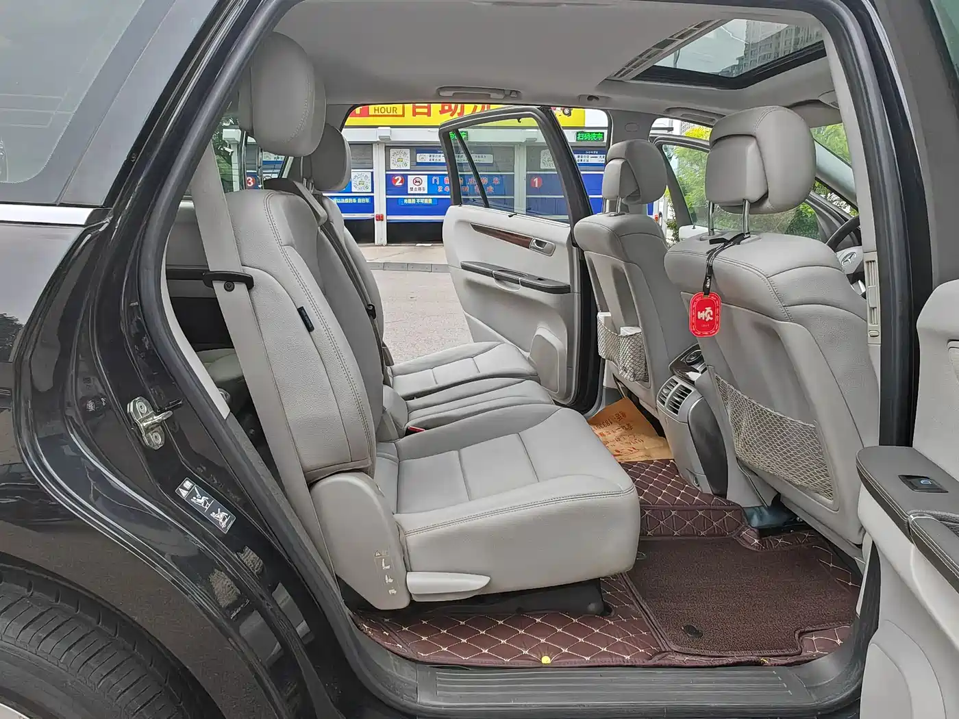 Mercedes-Benz R-Class 2011 R 300 L Luxury фото 24