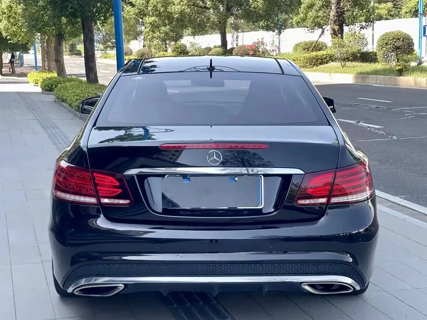 Mercedes-Benz E-Class (Import) 2014 E 200 Coupe фото 5