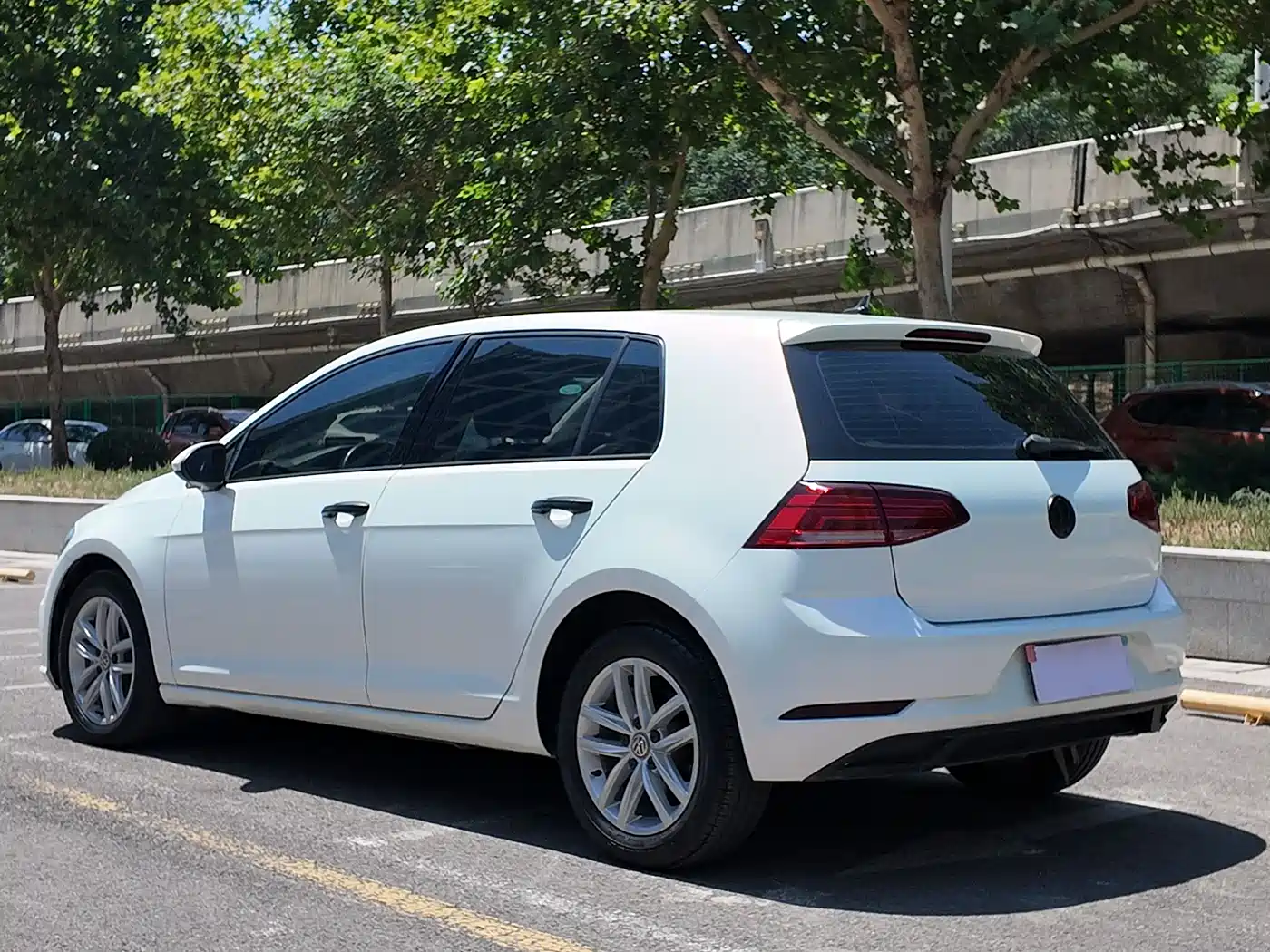 Volkswagen Golf 2019 200TSI DSG Comfort (China V) фото 19