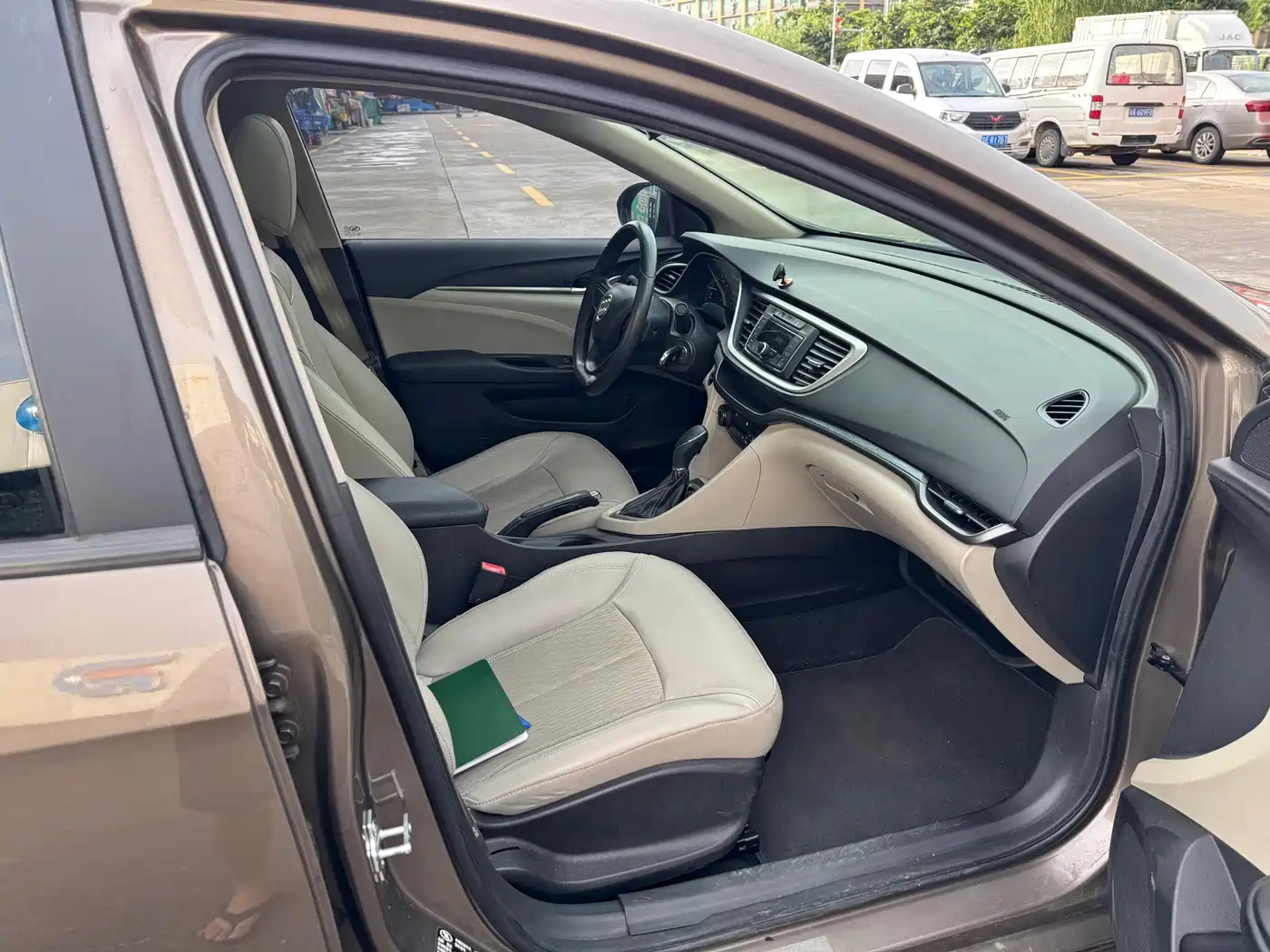 Buick Excelle 2016 15N Automatic Elite фото 7