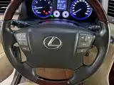 Фото 12 - Lexus LX