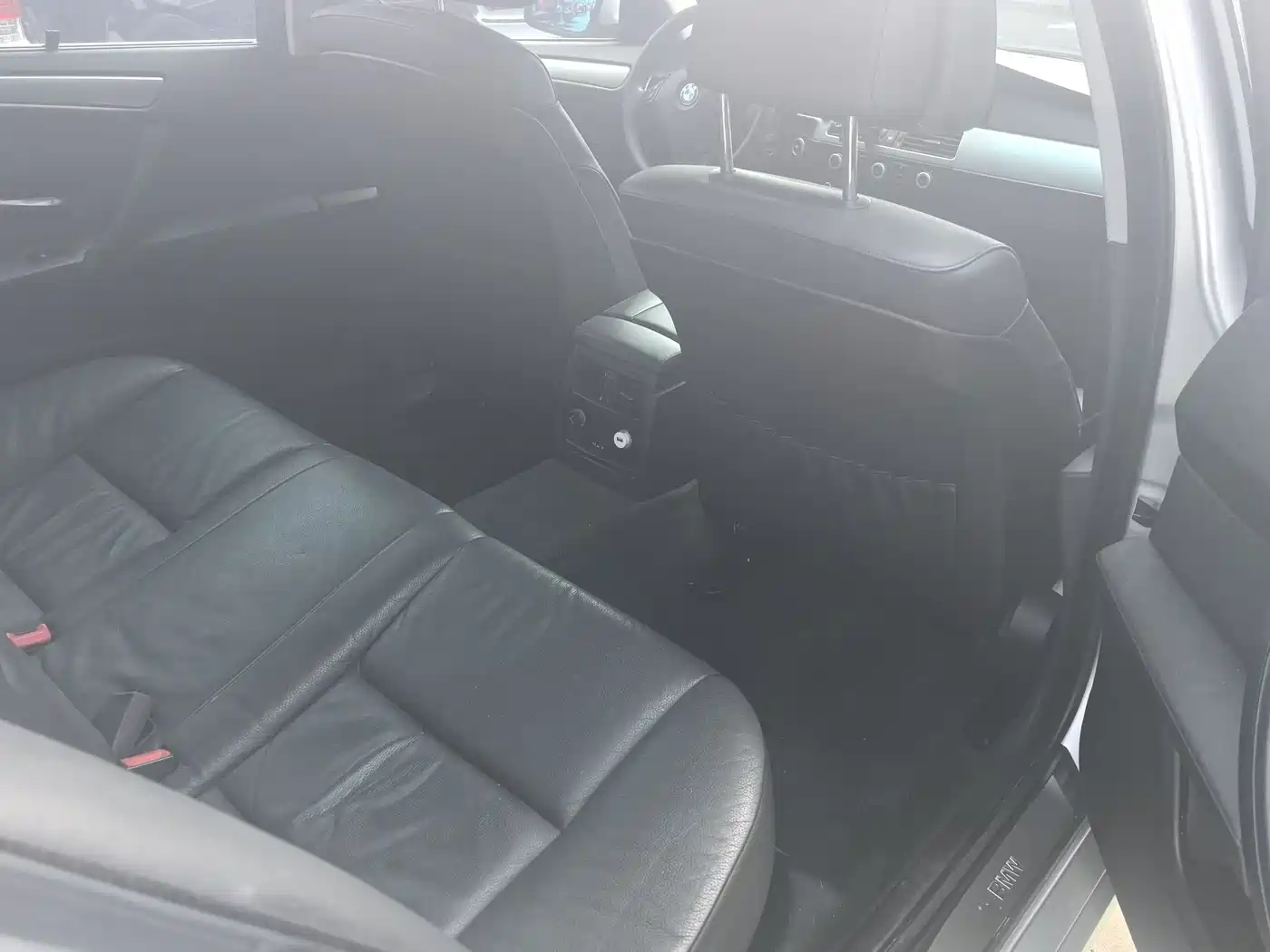 BMW 5 Series 2009 Model 523Li Standard фото 12