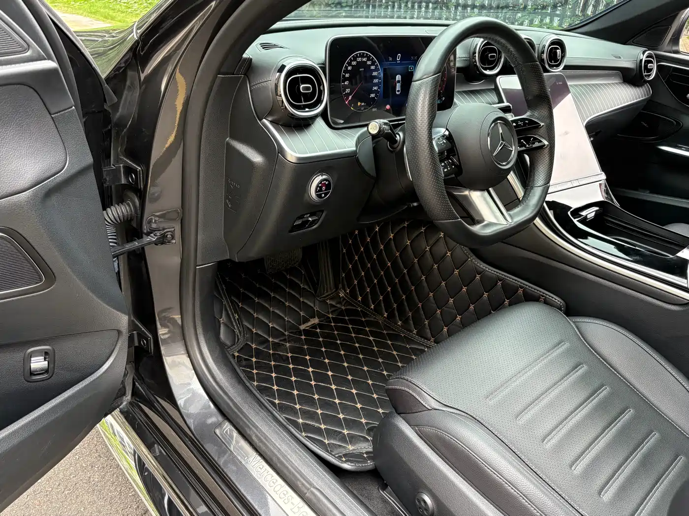 Mercedes-Benz C-Class 2022 C 200 L Sport Version фото 10
