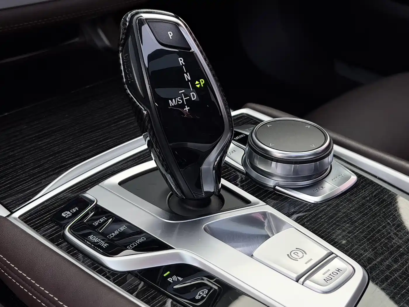 BMW 7 Series 2018 740Li Leading Type M Sport Package фото 22