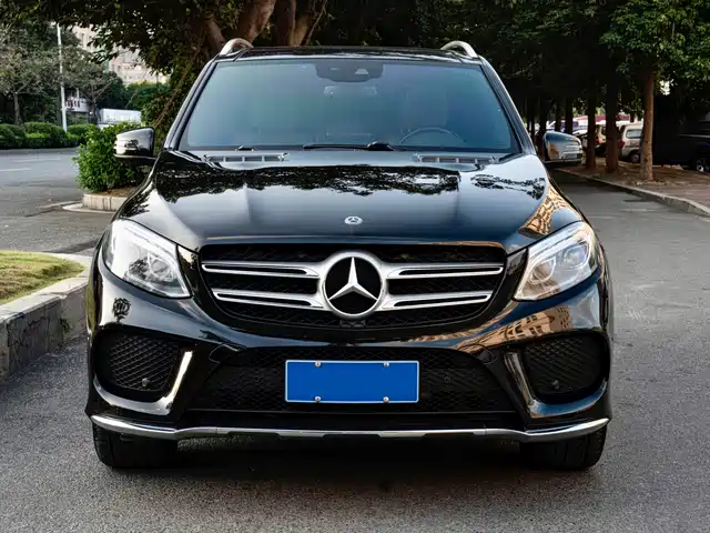MERCEDES-BENZ GLE