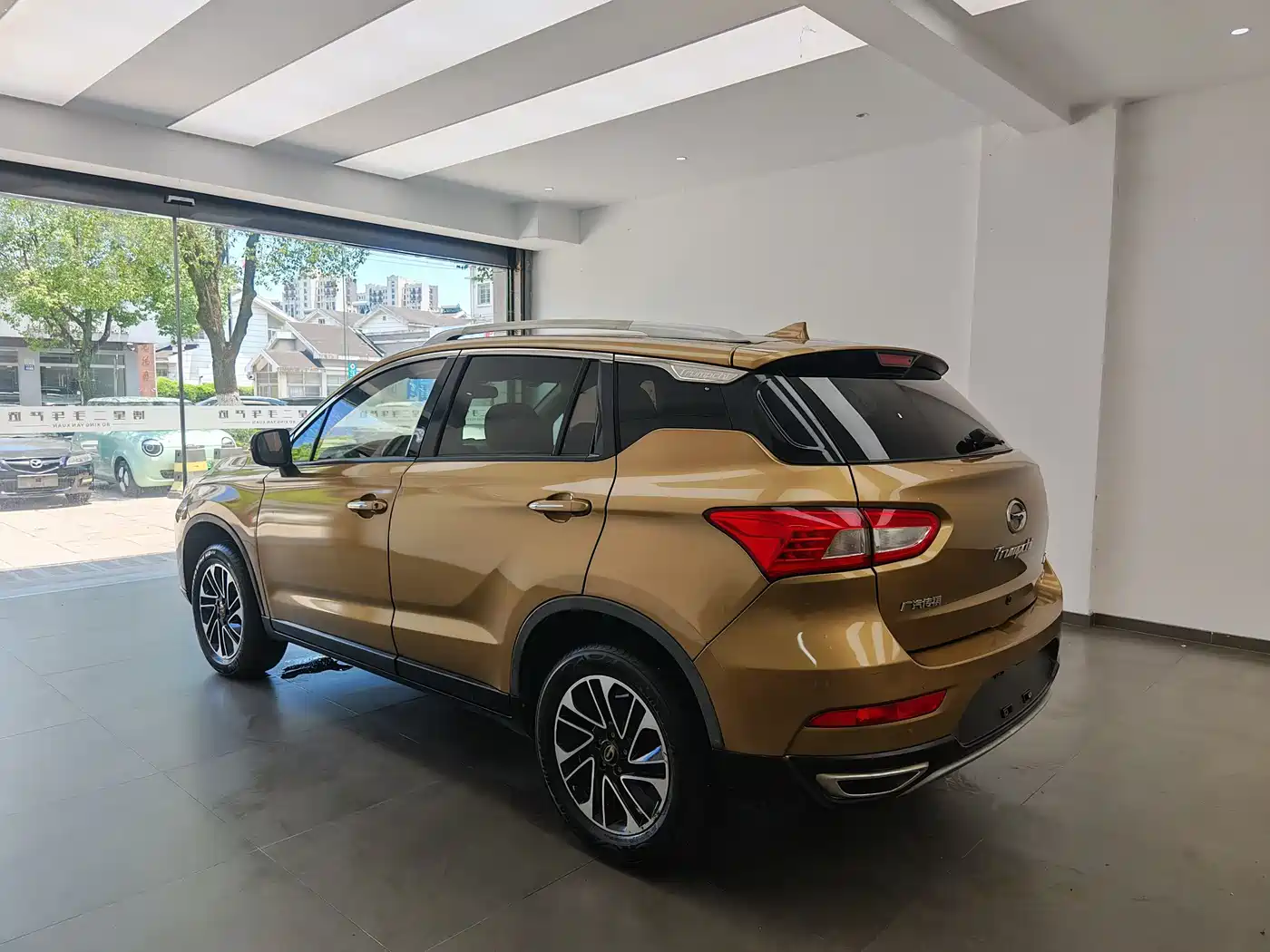 GAC Trumpchi Trumpchi GS4 2015 200T Manual Luxury Edition фото 6