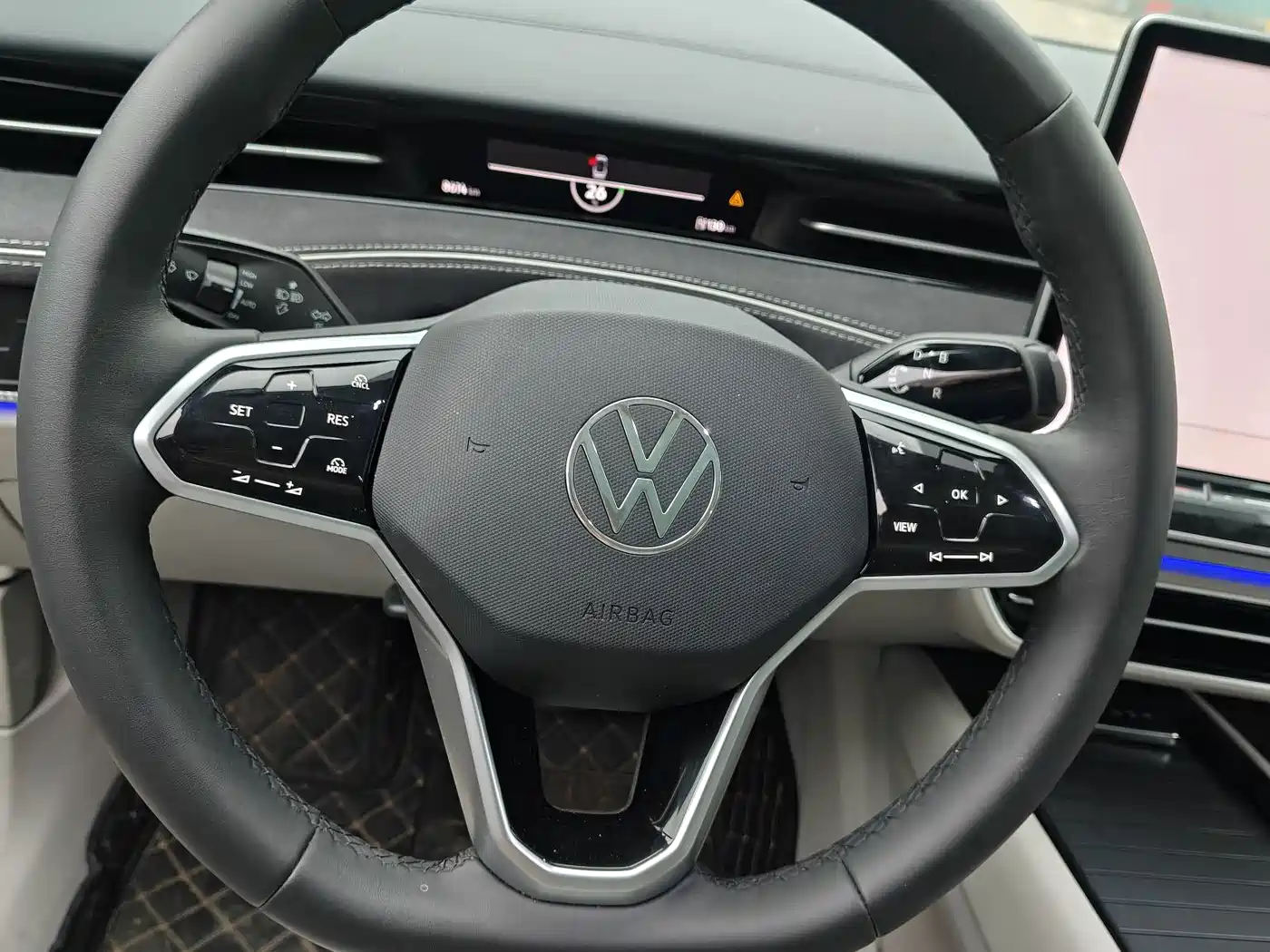 VOLKSWAGEN ID.7 VIZZION