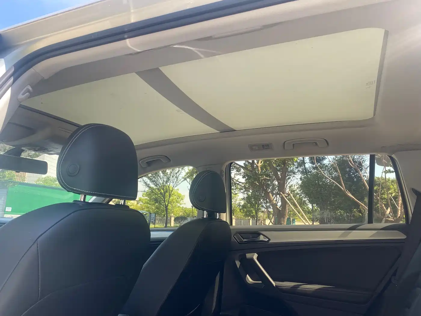 Volkswagen Tiguan L 2019 330TSI Automatic 2WD Panorama Comfort Edition China VI фото 13