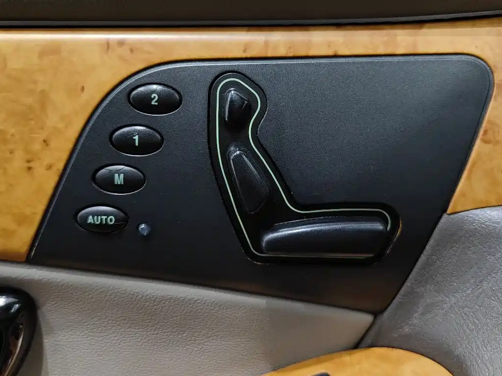 Фото 27 - Hyundai Equus