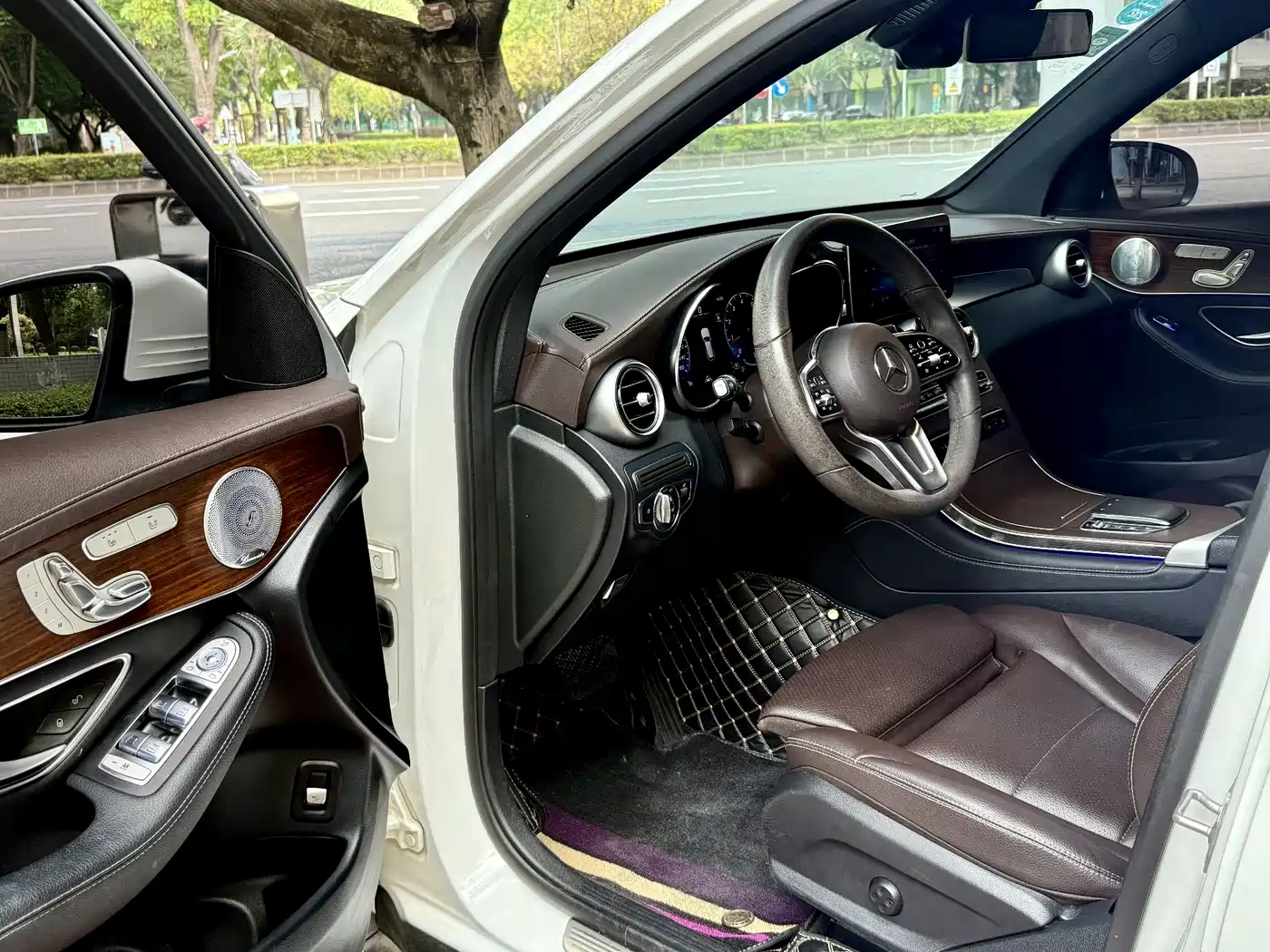 Mercedes-Benz GLC 2020 Facelift GLC 300 L 4MATIC Dynamic фото 6
