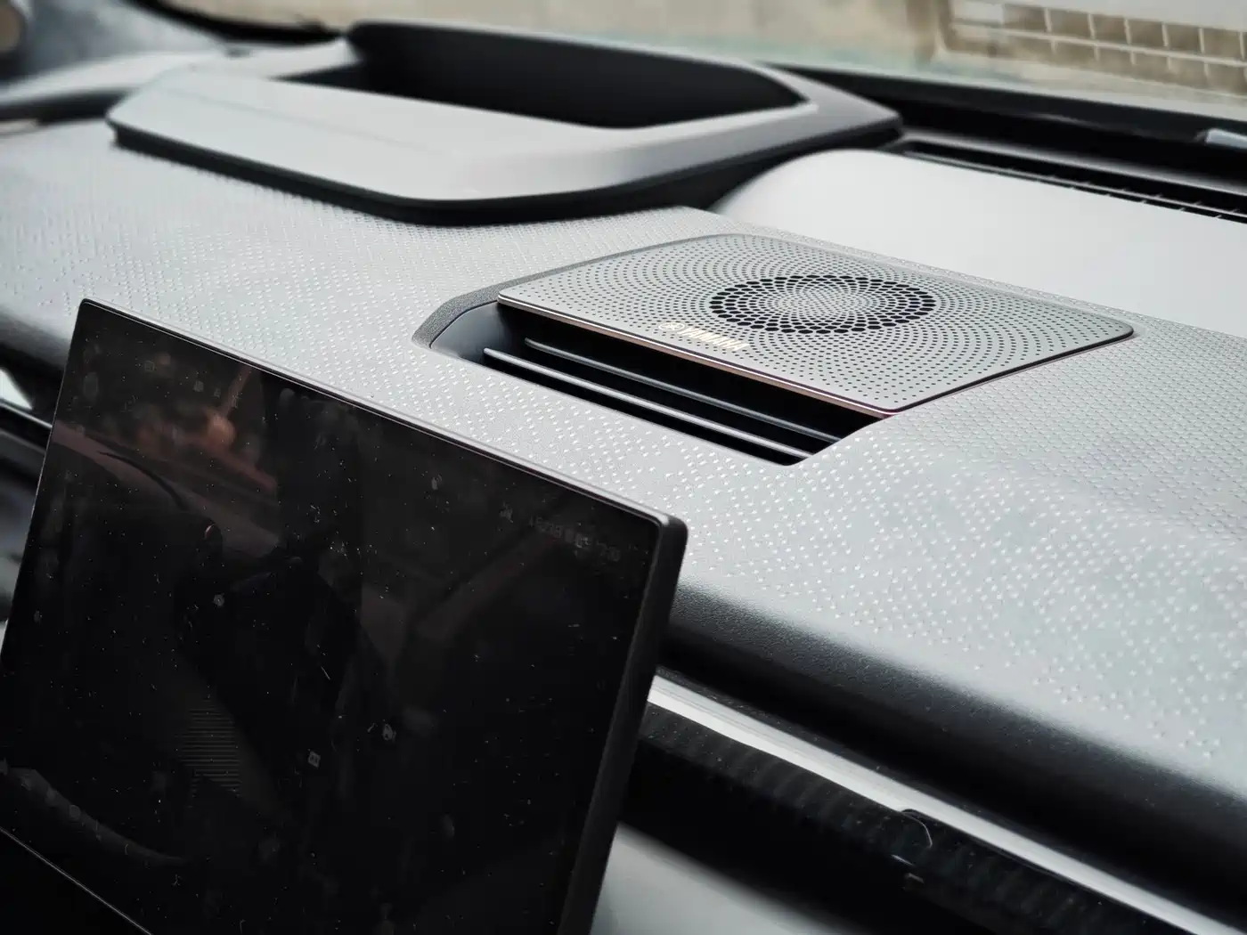 ZEEKR EXTREME KRYPTON X