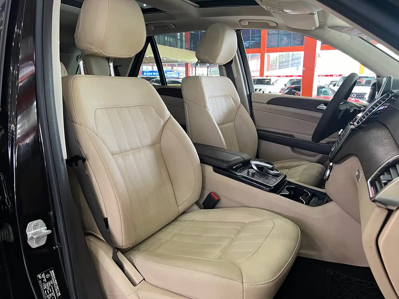 Mercedes-Benz GLE 2016 GLE 320 4MATIC Luxury фото 15