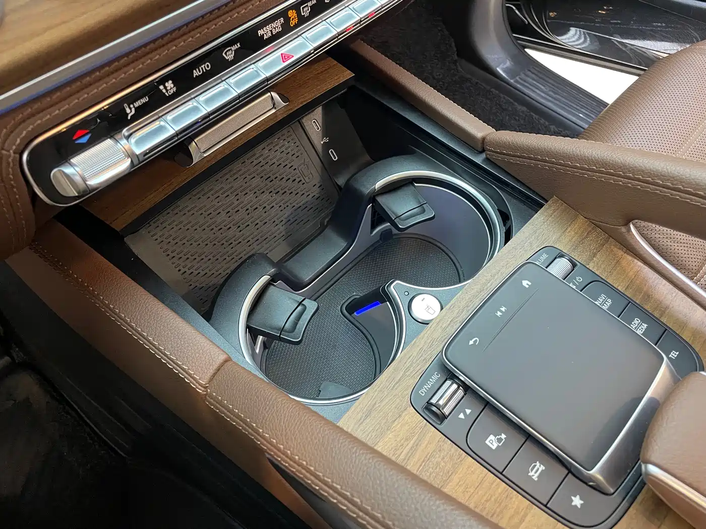 Mercedes-Benz GLS 2024 Model GLS 450 4MATIC Luxury фото 31