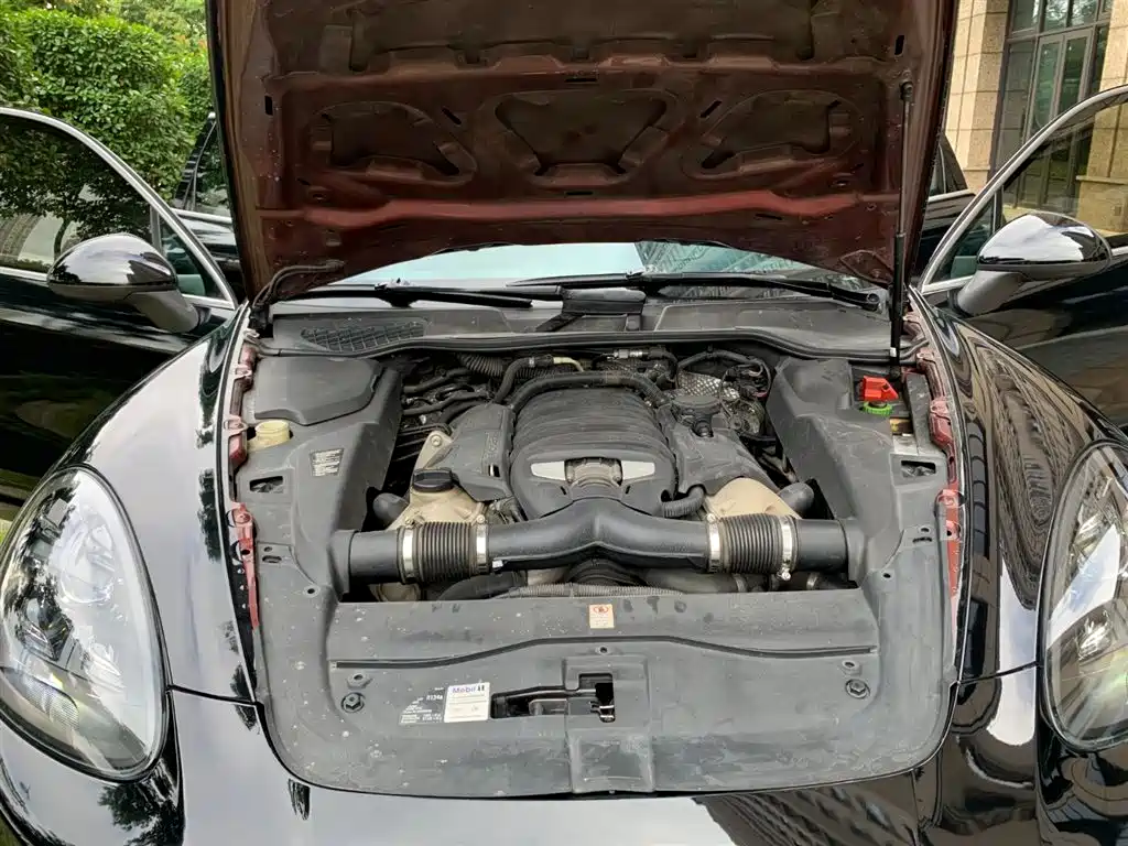 Porsche Cayenne 2011 Cayenne S 4.8L фото 17