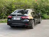 Фото 4 - Toyota Camry