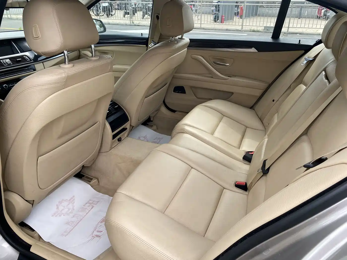 BMW 5 Series 2014 520Li Elegance фото 10