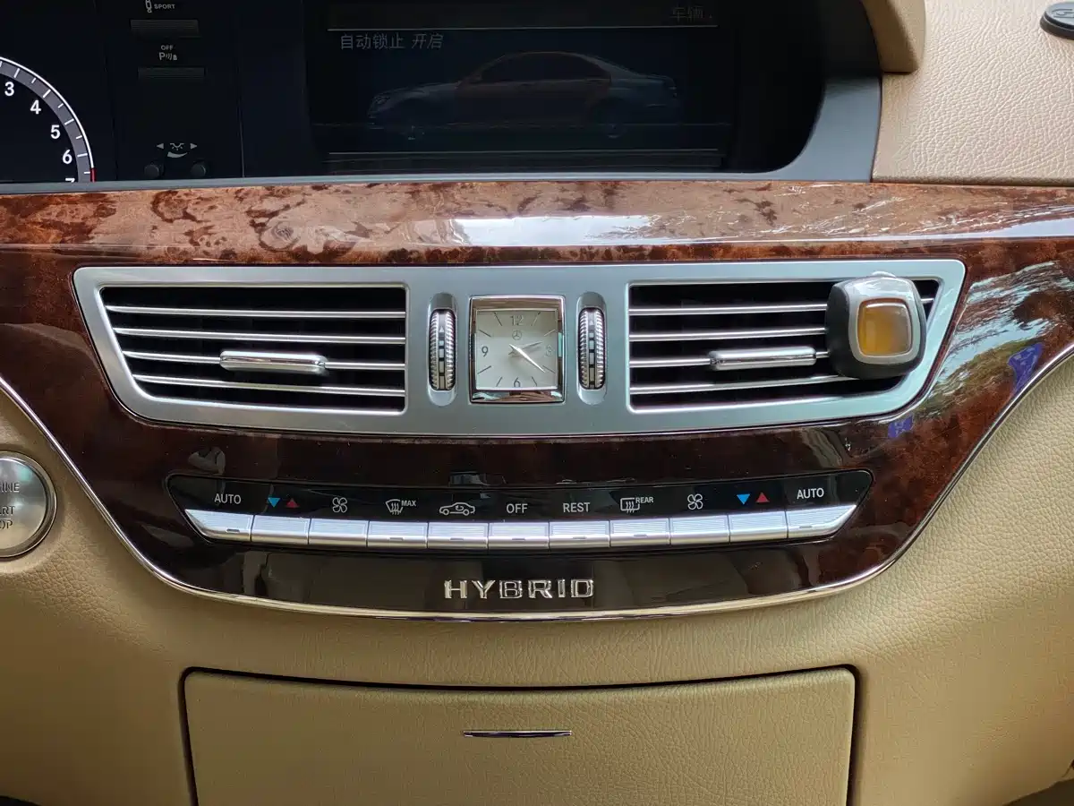 Mercedes-Benz S-Class 2012 S 400 L HYBRID Grand Edition фото 11