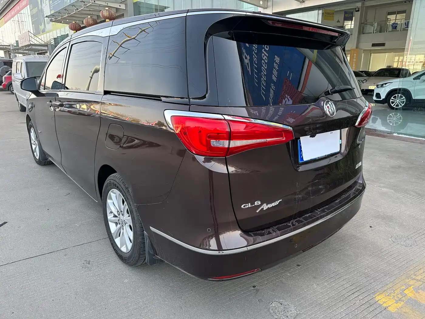 Buick GL8 2018 ES 28T Premium Type China VI фото 6