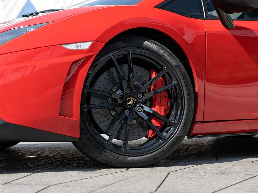 Lamborghini Gallardo 2012 LP 570-4 Super Trofeo Stradale фото 8