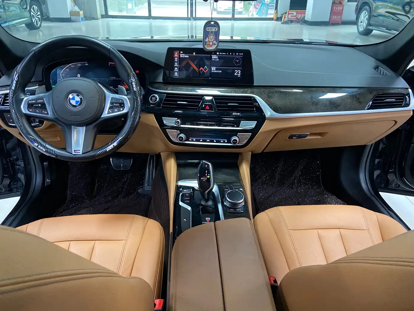 BMW 5 Series 2018 530Li Leading M Sport Package фото 10