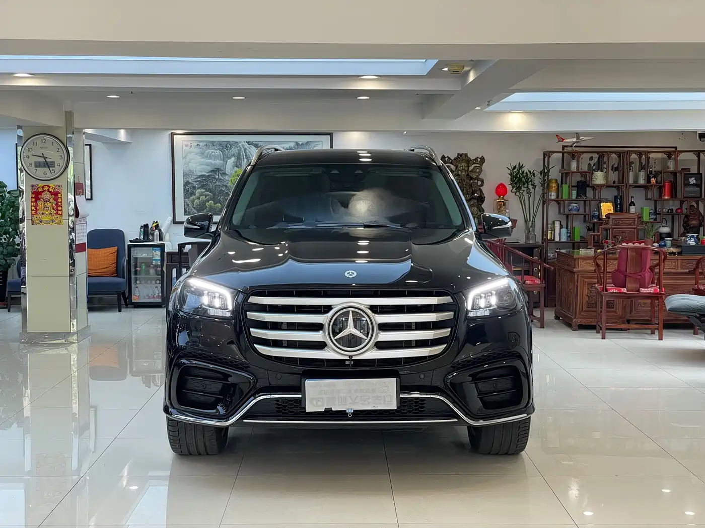 Mercedes-Benz GLS 2024 Model GLS 450 4MATIC Luxury фото 2