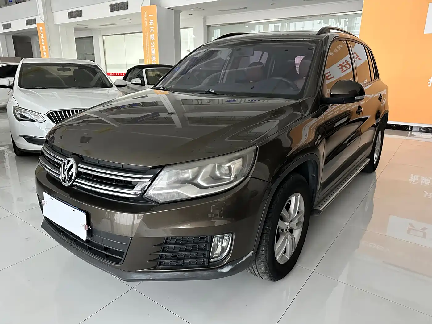 Volkswagen Tiguan 2015 1.8TSI Automatic 2WD Trendline фото 3