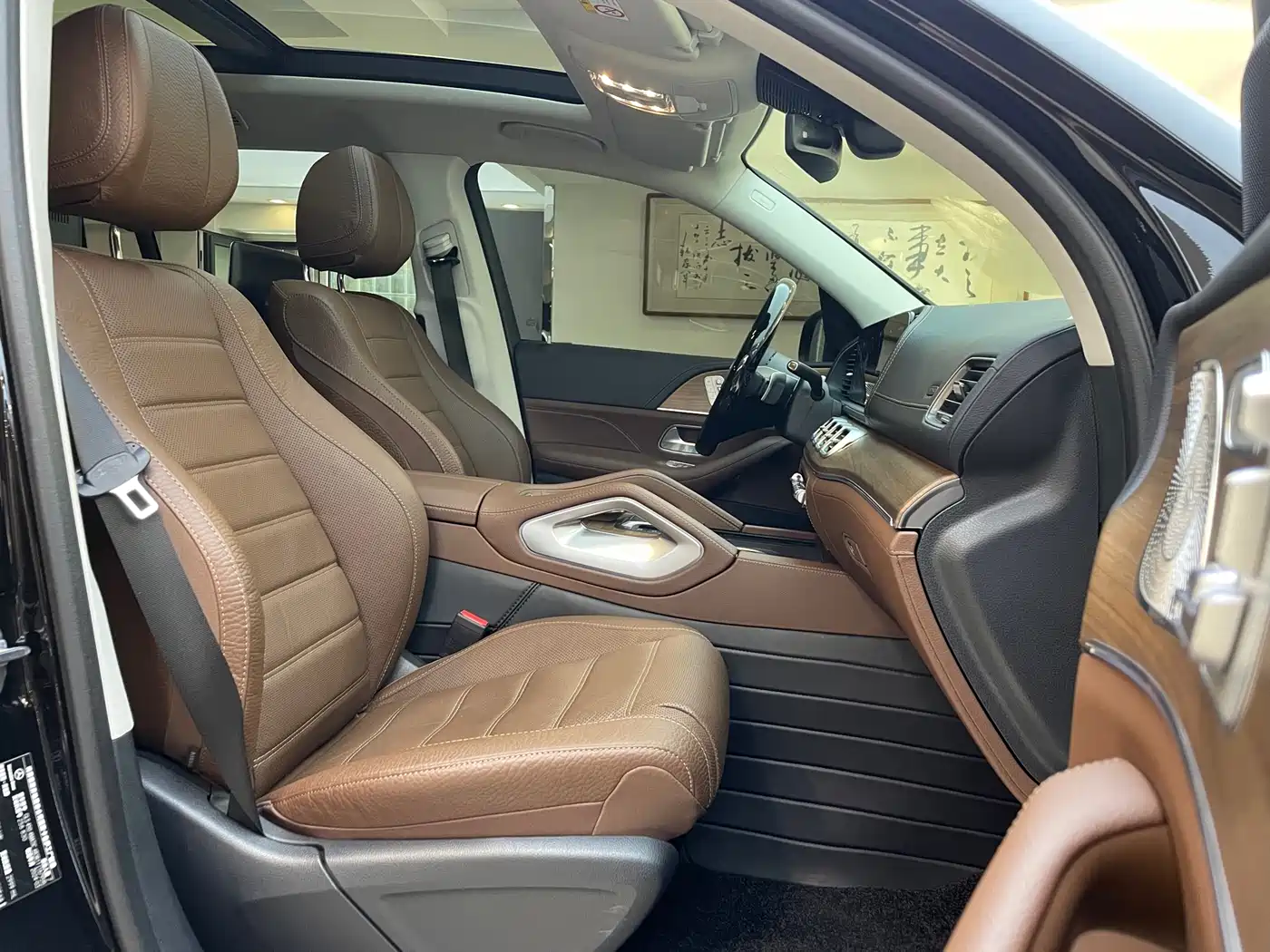 Mercedes-Benz GLS 2024 Model GLS 450 4MATIC Luxury фото 8