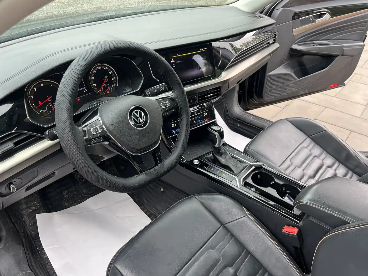 Volkswagen Passat 2021 Model 330TSI Elite Edition фото 7