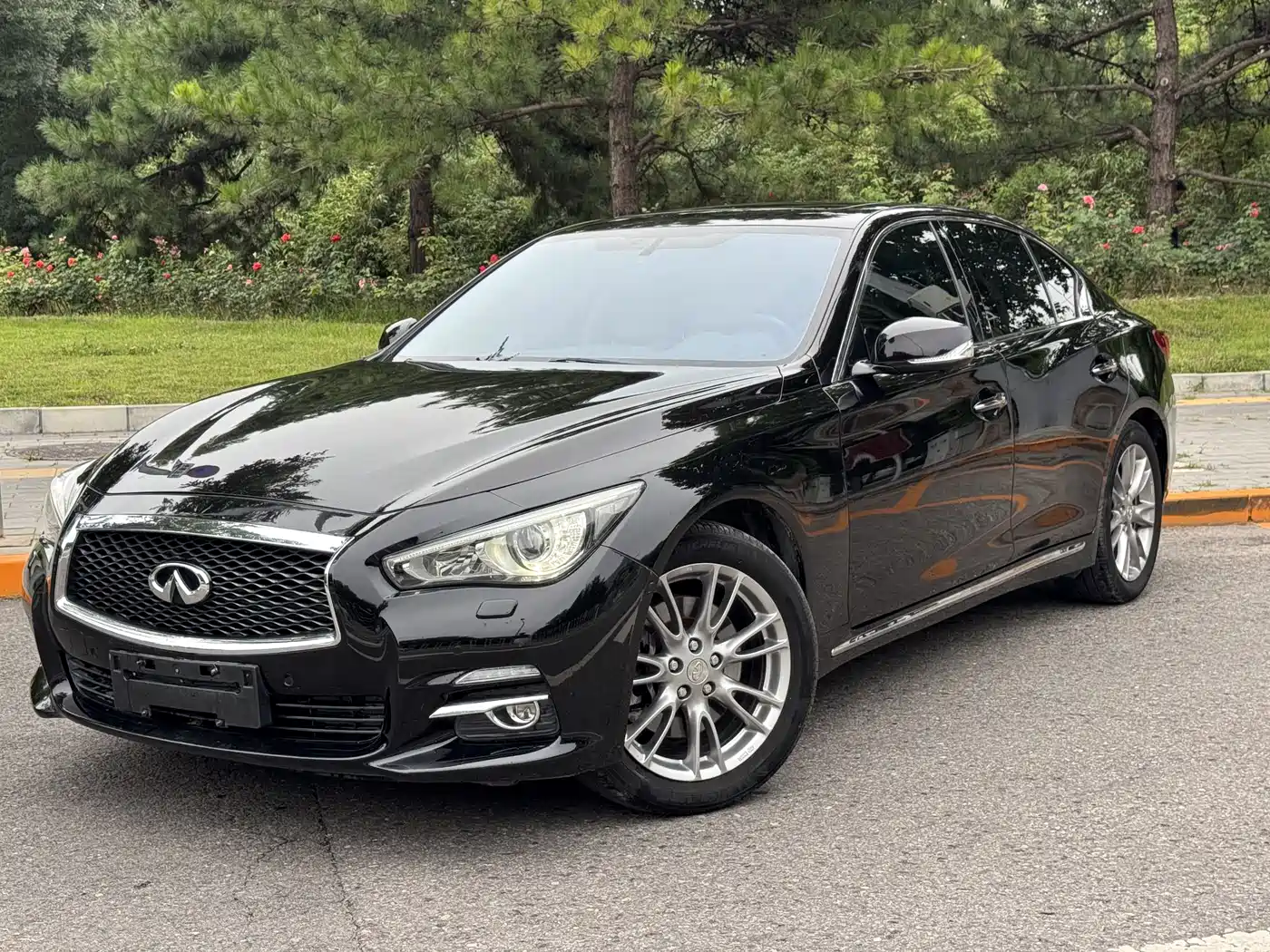 Infiniti Q50L 2017 2016 Model 2.0T Joy Edition